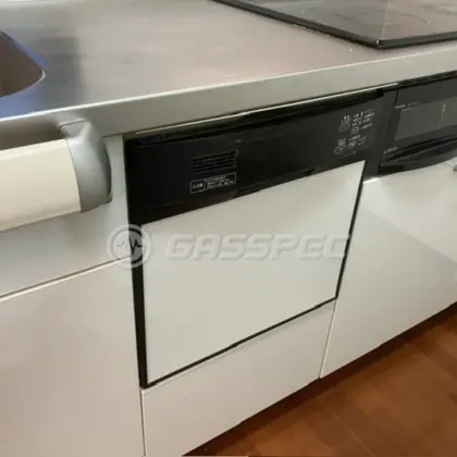 施工前のビルトイン食洗機（FB4511P）