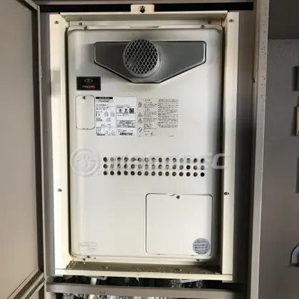 施工前の暖房熱源機（GTH-2434SAWX6H-T）