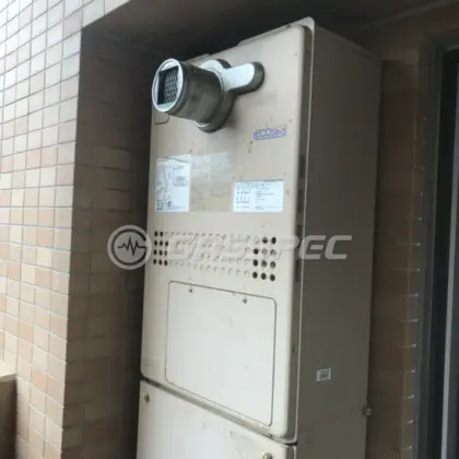 施工前の暖房熱源機（GTH-C2447AW3H-T）