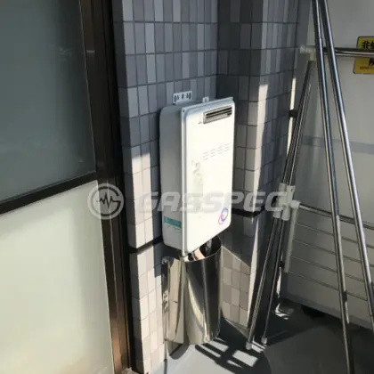 施工前の給湯器（TP-FQ166R-1 BL）