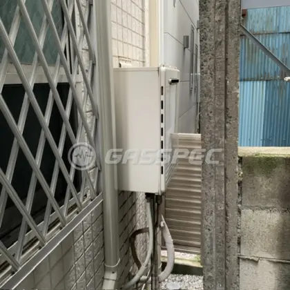 施工前の給湯器（GT-2450SAWX）