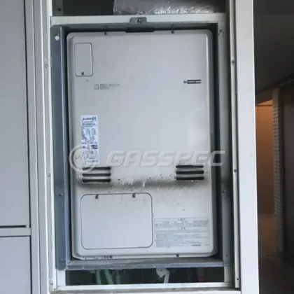 施工前の暖房熱源機（RUFH-K2400SAU2-6）