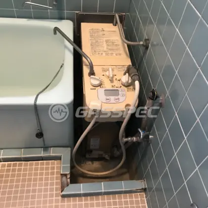 施工前の給湯器（SR-133SDX）
