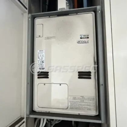 施工前の暖房熱源機（RUFH-K2403SAU2-3(A)）
