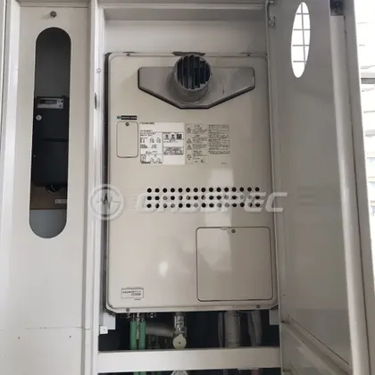 施工前の暖房熱源機（GTH-2434AWX3H-T）