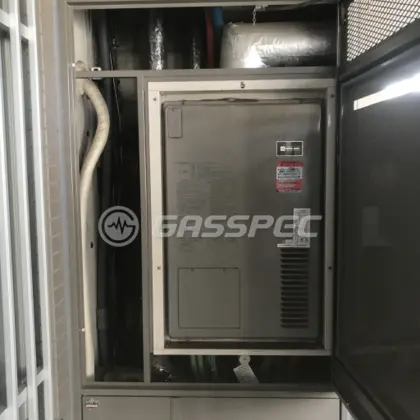 施工前の暖房熱源機（AT4203ARSSW3QU-H）