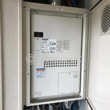 施工前の暖房熱源機（GTH-2434SAWX6H-H）