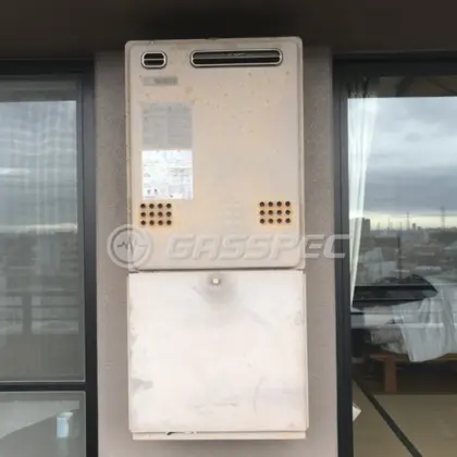 施工前の給湯器（GT-2422SAWX）