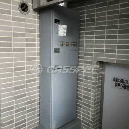 施工前の暖房熱源機（GTH-2434AWX6H-H）