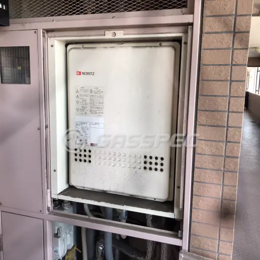 交換前の給湯器
