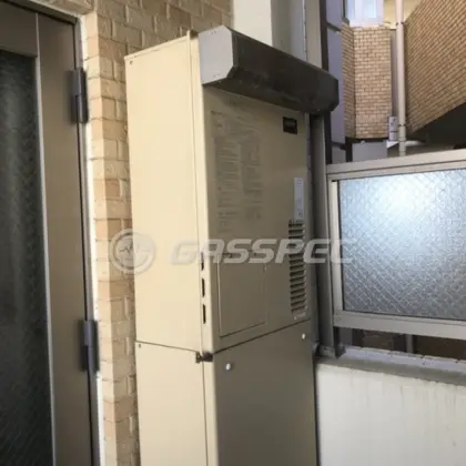施工前の暖房熱源機（AT-4200ARSSW3Q-56-F）