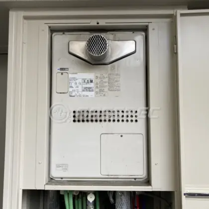 施工前の暖房熱源機（GTH-2434SAWX3H-T）