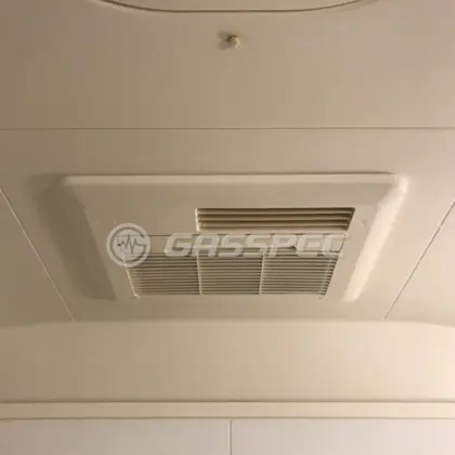 施工前の浴室乾燥機（IBD-3001ACSK）