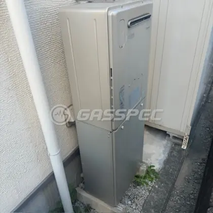 施工前の暖房熱源機（RVD-E2400SAW2-1）