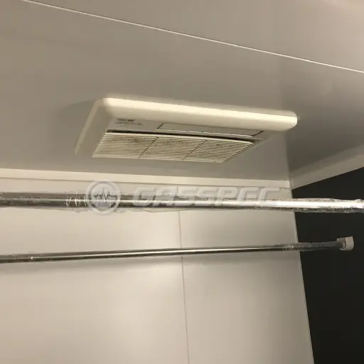 交換前の浴室乾燥機（リンナイ RBH-C331K3SN）