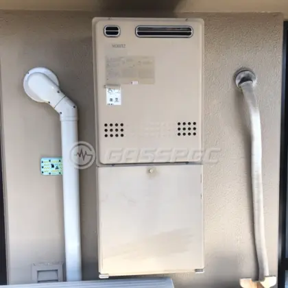 施工前の給湯器（GT-2412SAWX）