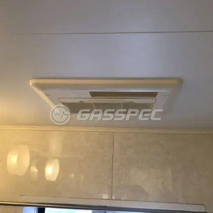施工前の浴室乾燥機（RBH-C301KSN）