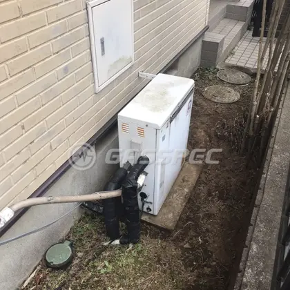 施工前の給湯器（FP244SZR）