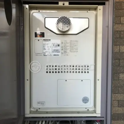 施工前の暖房熱源機（GTH-2417AWX6H-T）
