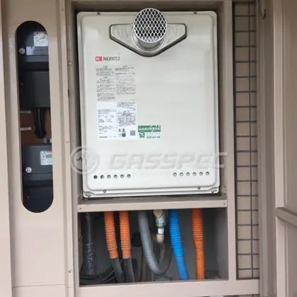 施工後の給湯器（ノーリツ GT-2460SAWX-T BL）