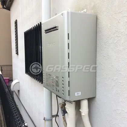 施工後の給湯器（ノーリツ GT-C2062SAWX BL）