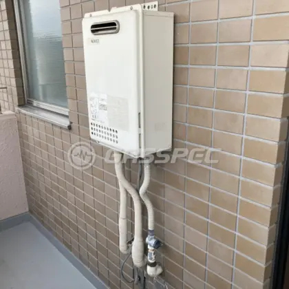 施工前の給湯器（GQ-1637WS）