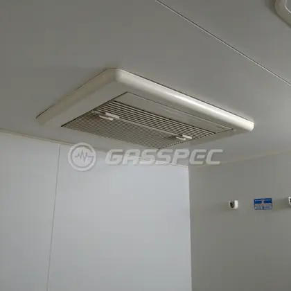 施工前の浴室乾燥機（ABD-28KTEC-D20）