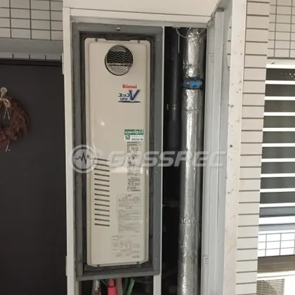 施工後の給湯器（リンナイ RUFH-VS2400AT2-3）
