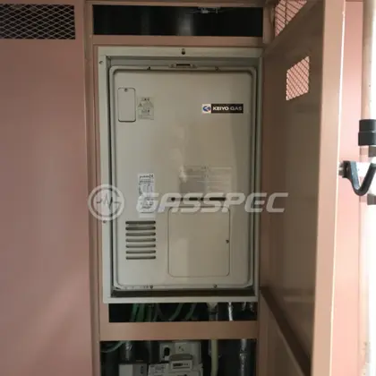 施工前の暖房熱源機（RUFH-V2400AU2-3）