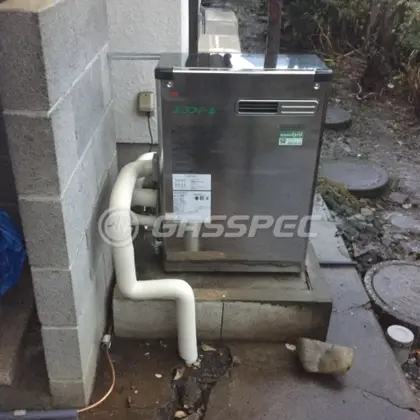 施工後の給湯器（ノーリツ OTQ-C4705SAYS BL）