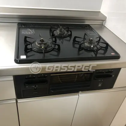 施工前のビルトインガスコンロ（DG32K1SR）