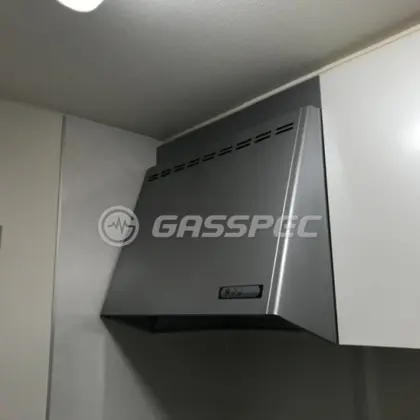 施工前のレンジフード（FVM-7531L）