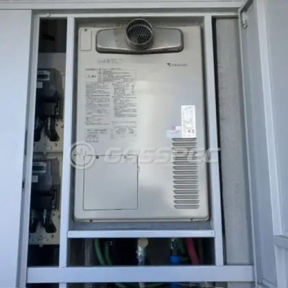 施工前の暖房熱源機（AT4203ARSSW3QU-C）