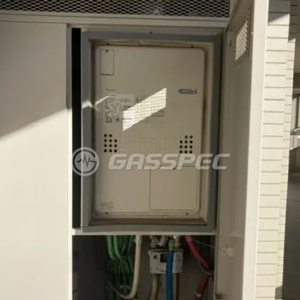 施工前の暖房熱源機（GTH-C2439AWX3H-H）
