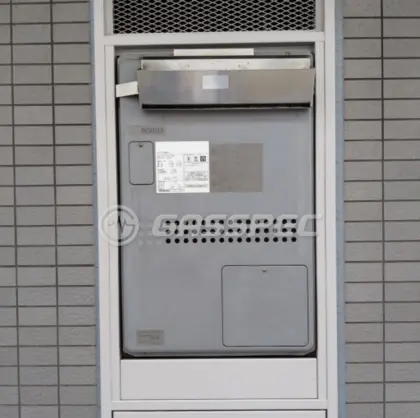 施工前の暖房熱源機（GTH-2434AWX3H）