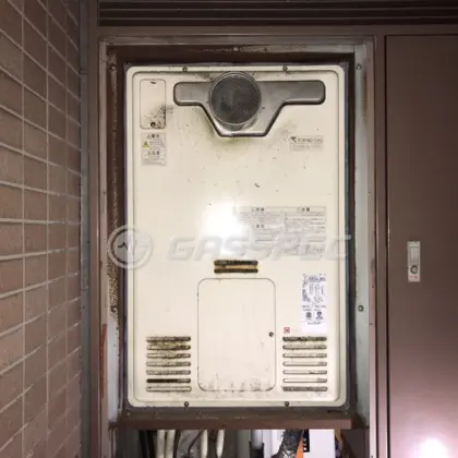 施工前の暖房熱源機（RUFH-2405SAT2-5）