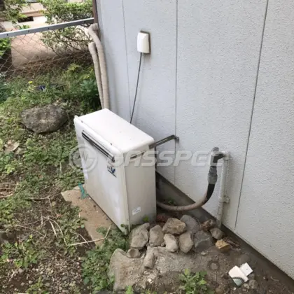施工前の給湯器（RFS-V2005SA）