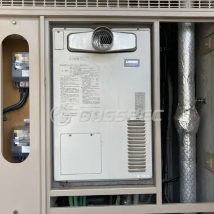 施工前の暖房熱源機（AT-4200ARSAW6Q-56-C）