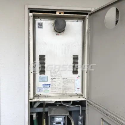 施工前の給湯器（YG3000RGC）