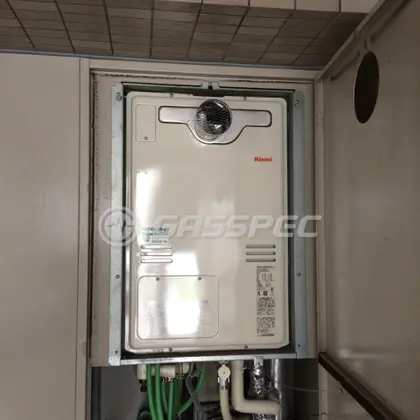 施工後の暖房熱源機（リンナイ RUFH-A2400AT2-3）