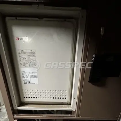 施工前の給湯器（GT-2428SAWX-H）