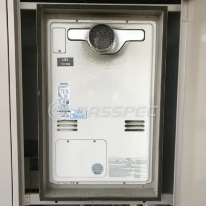 施工前の暖房熱源機（RUFH-V2403AT2-6）