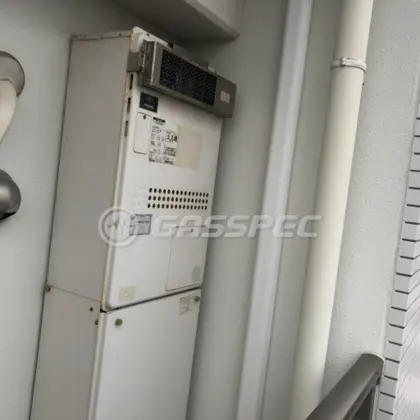 施工前の暖房熱源機（GTH-2434AWX6H）