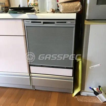 施工後のビルトイン食洗機（パナソニック NP-45RS7S）