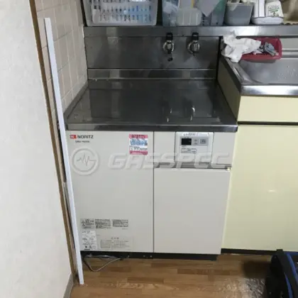 施工前の給湯器（GBG-1610D）
