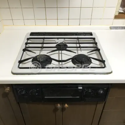 施工前のビルトインガスコンロ（GCU-60A2(B)）