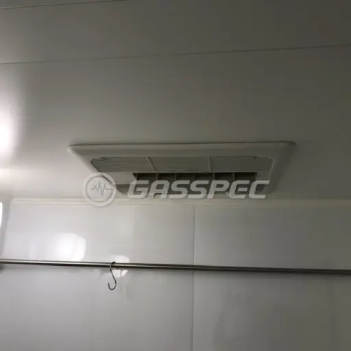 交換前の浴室乾燥機（ノーリツ BBD-3304ACSKJ3M）