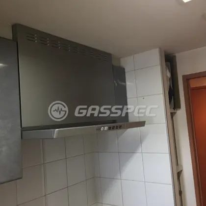 施工後のレンジフード（リンナイ LGR-3R-AP751SV）