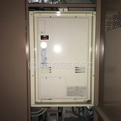 施工前の暖房熱源機（RUFH-V2403AU2-6）