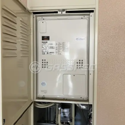施工前の暖房熱源機（GTH-C2440SAWX6H-H）